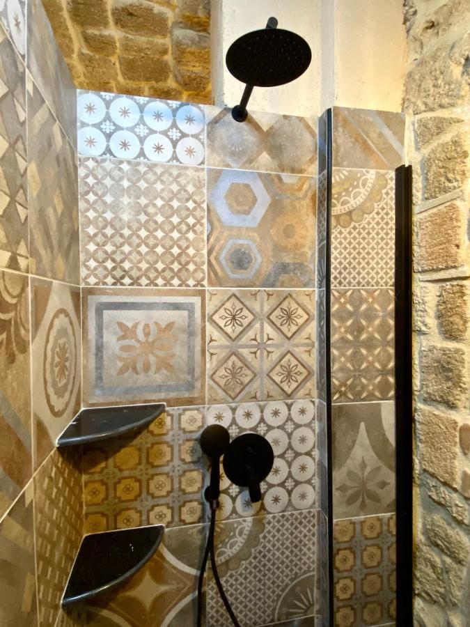 Stone Cave Suite Rhodes City Buitenkant foto
