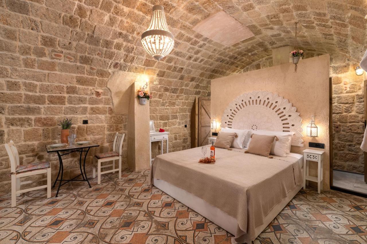 Stone Cave Suite Rhodes City Buitenkant foto