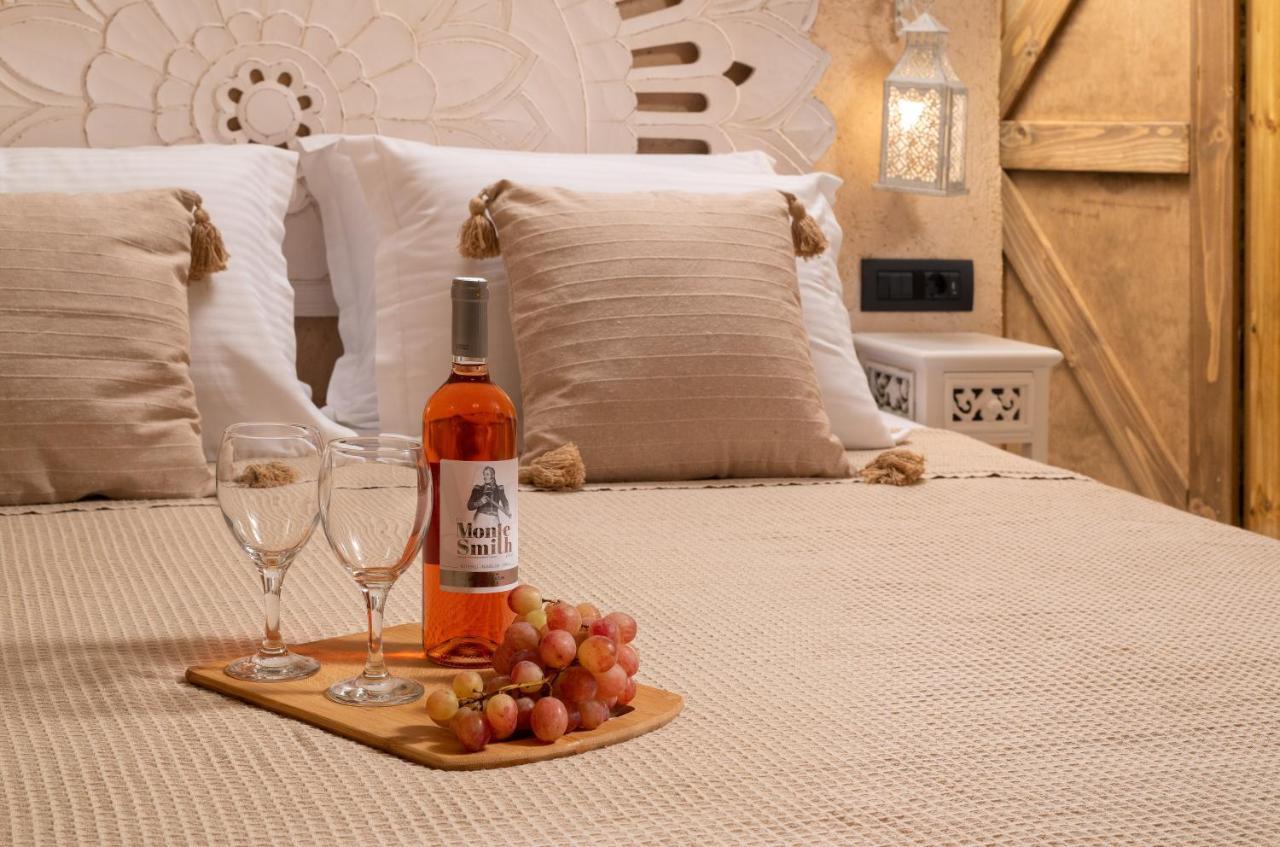 Stone Cave Suite Rhodes City Buitenkant foto