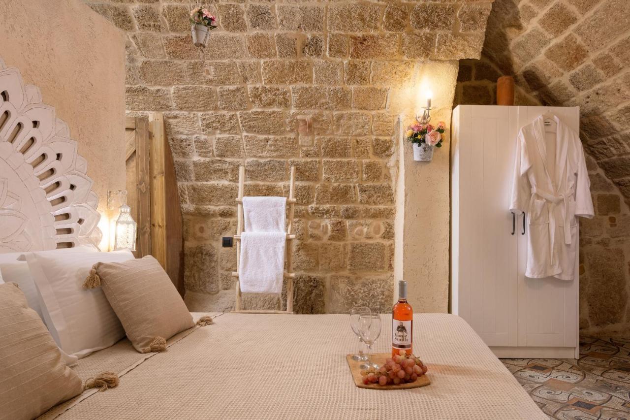 Stone Cave Suite Rhodes City Buitenkant foto