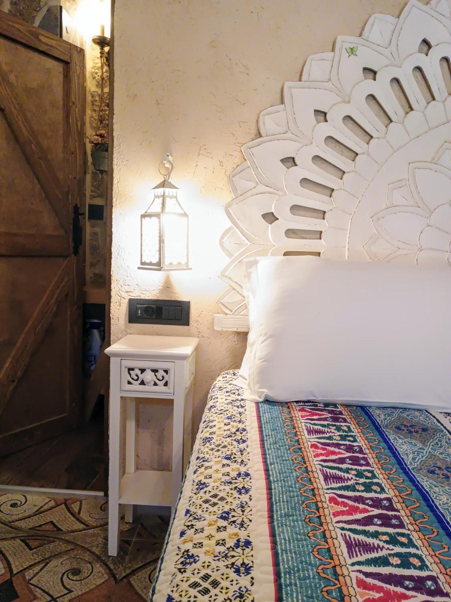 Stone Cave Suite Rhodes City Buitenkant foto